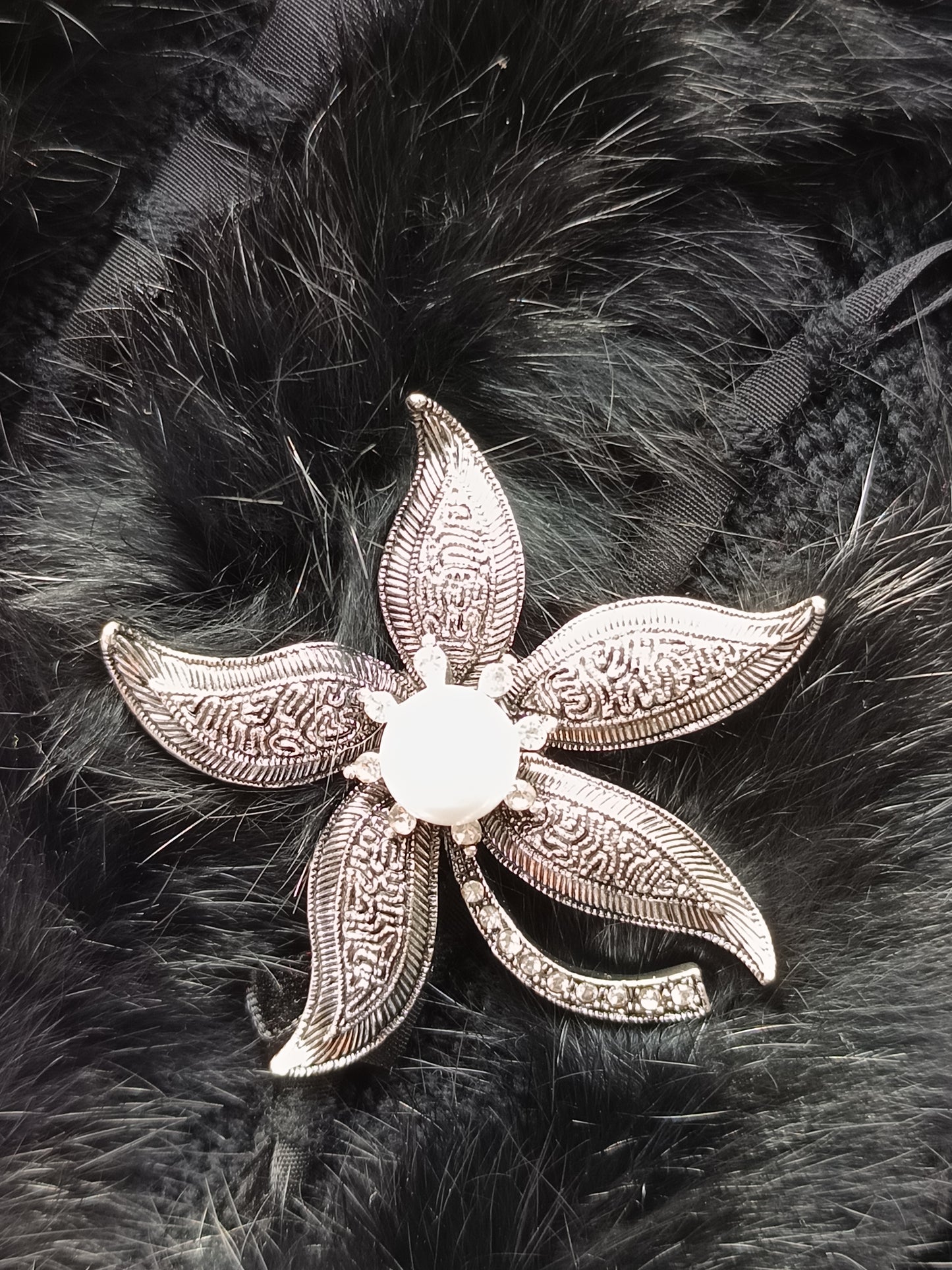 Brosche "Silver star" - -Gorgeous Kollektion