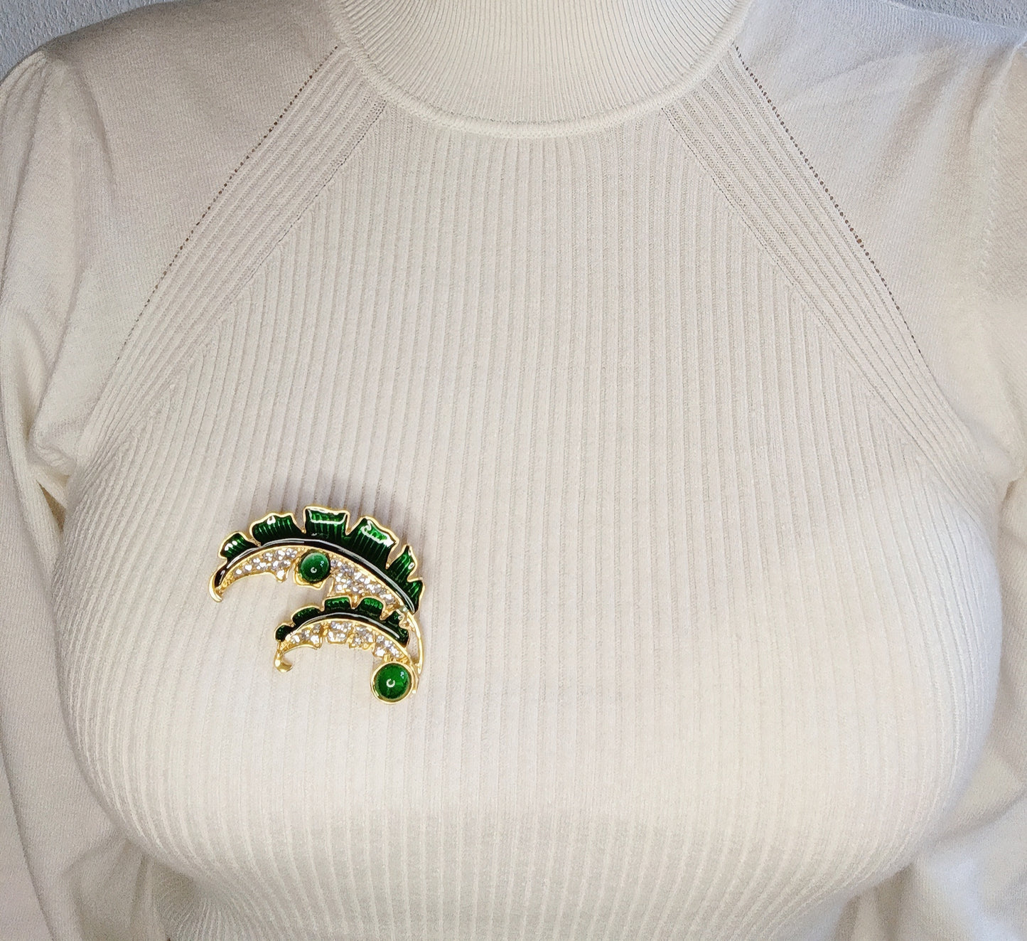 Brooch "Leaves" - Gorgeous collection 